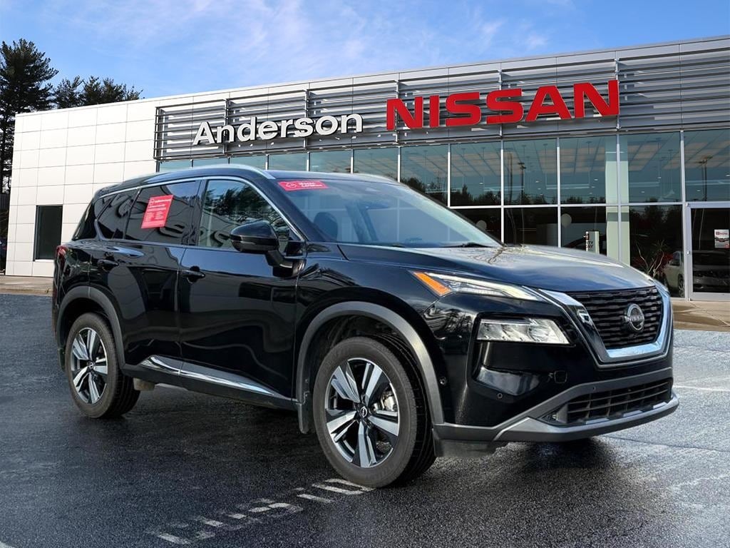 2022 Nissan Rogue SL