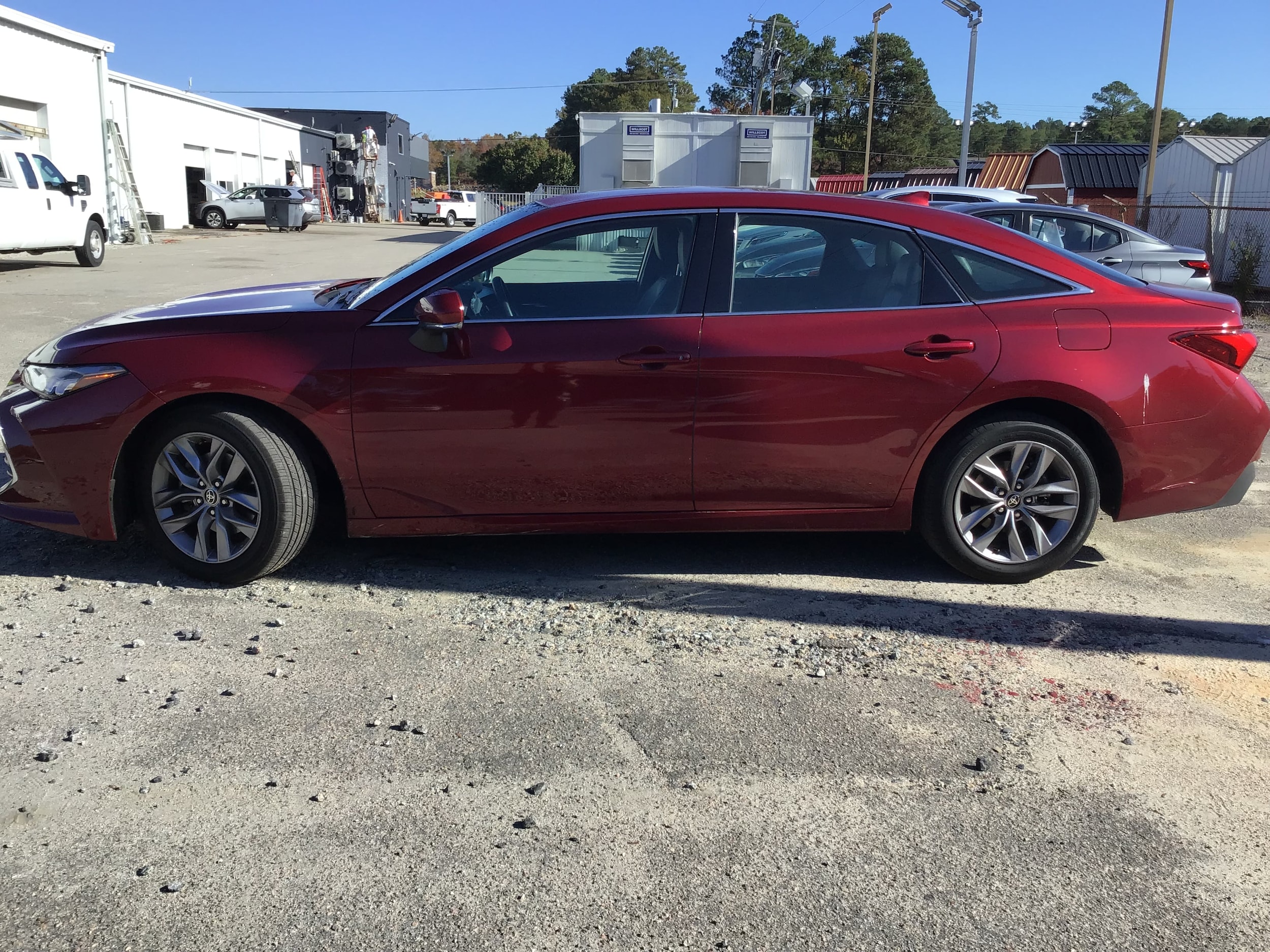 Used 2022 Toyota Avalon XLE with VIN 4T1JZ1FB9NU082699 for sale in Burlington, VT