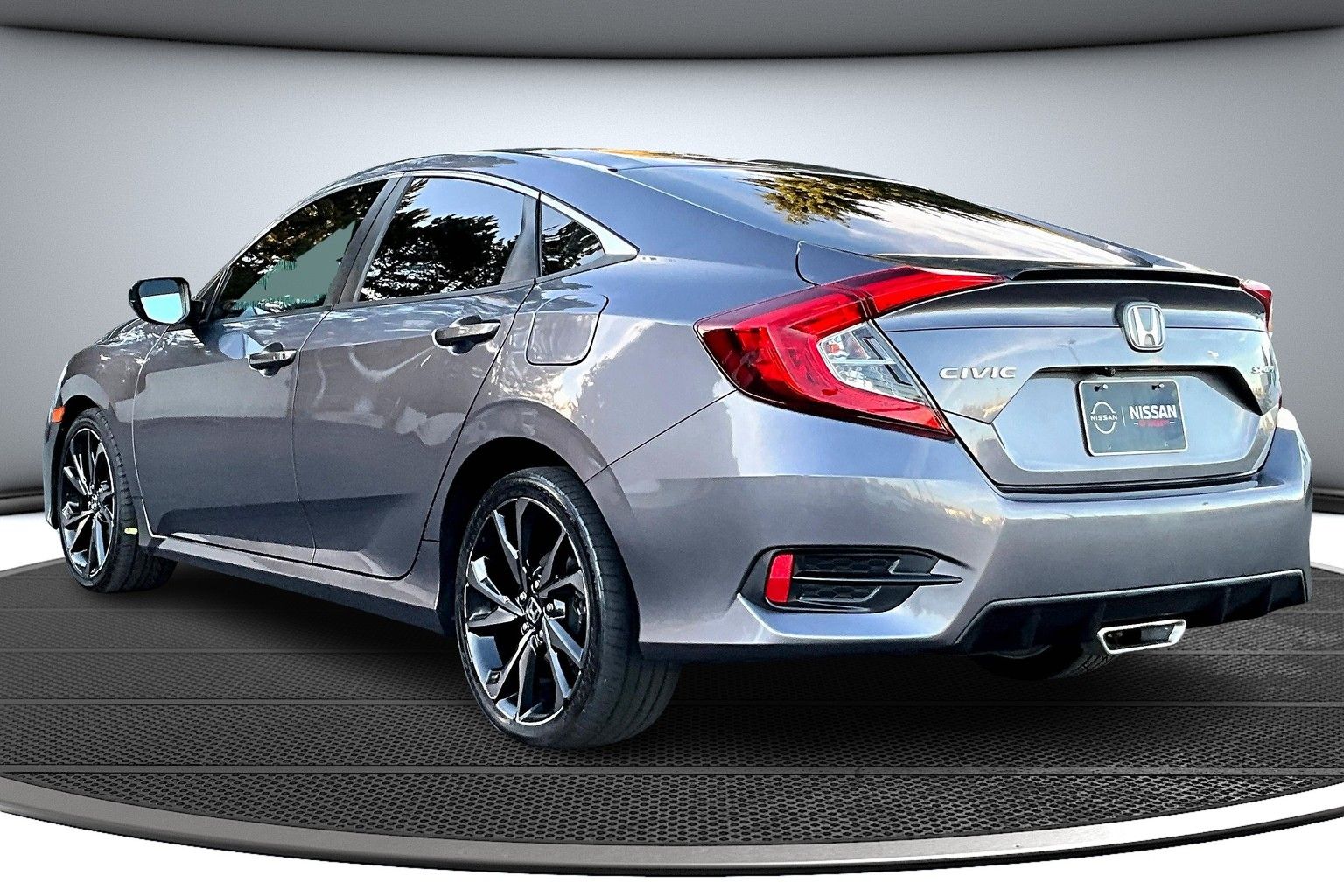 2020 Honda Civic Sport photo 2
