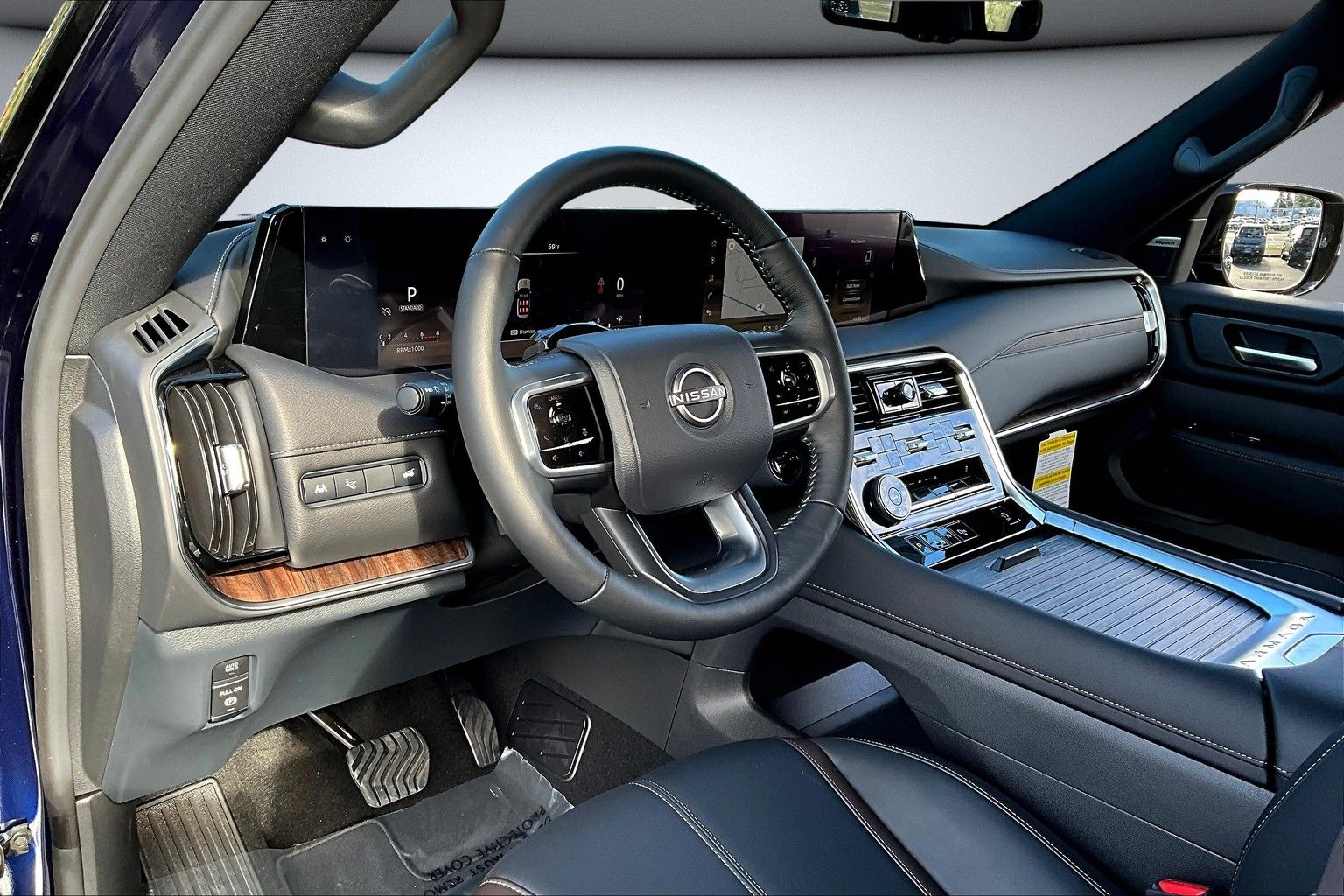 2026 Nissan Armada SL - Photo 7