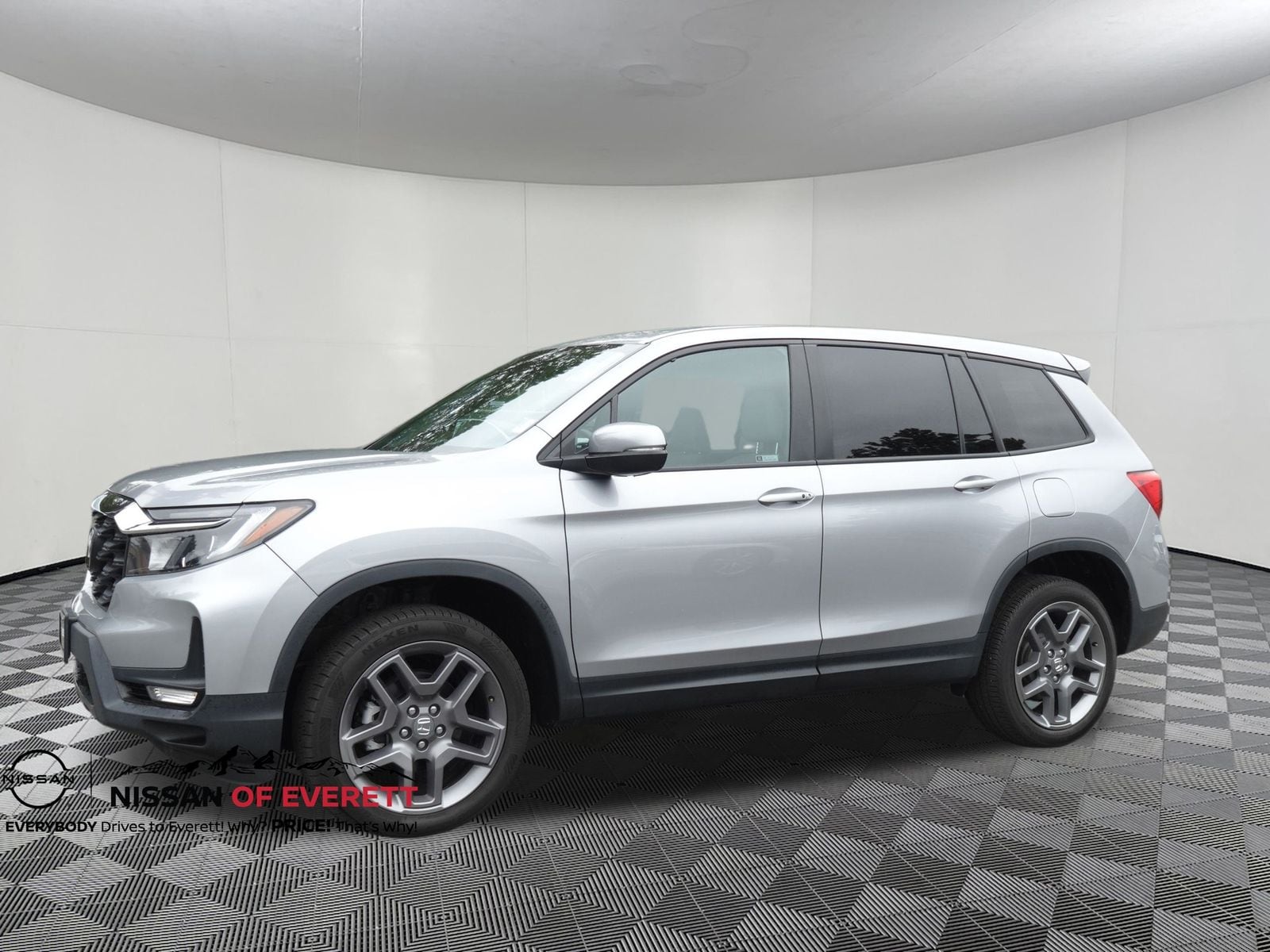 Used 2023 Honda Passport EX-L with VIN 5FNYF8H56PB019065 for sale in Everett, WA