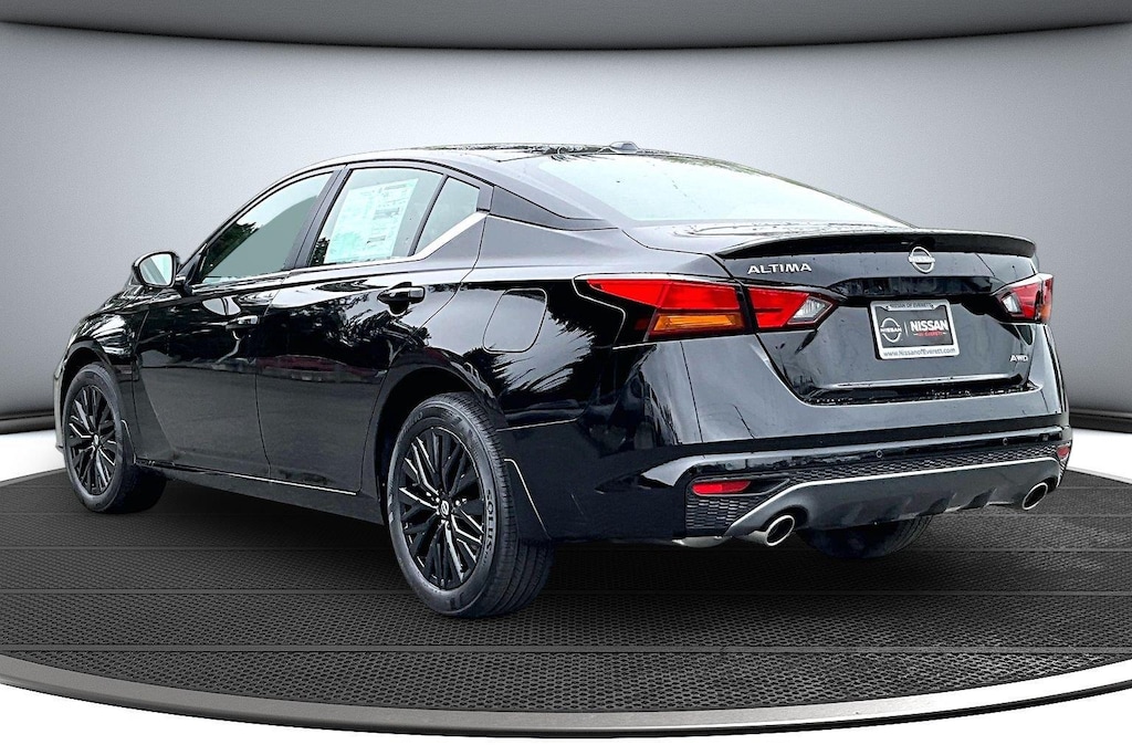 New 2026 Nissan Altima SV Sedan