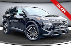2026 Nissan Rogue Dark Armor 2026.5