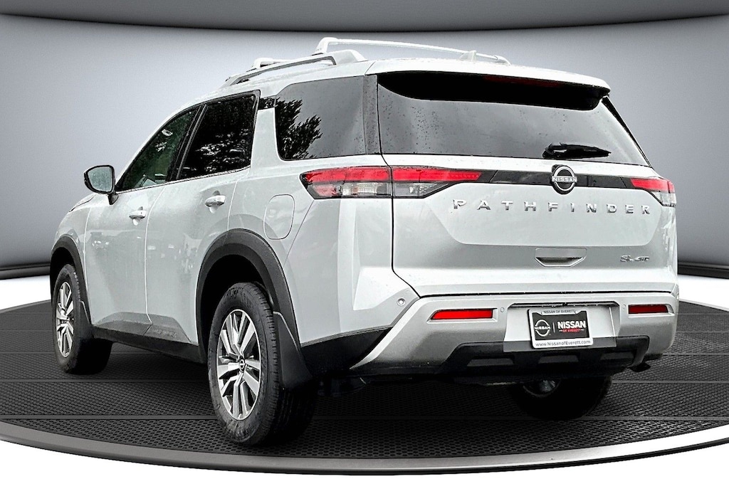 New 2025 Nissan Pathfinder SL SUV