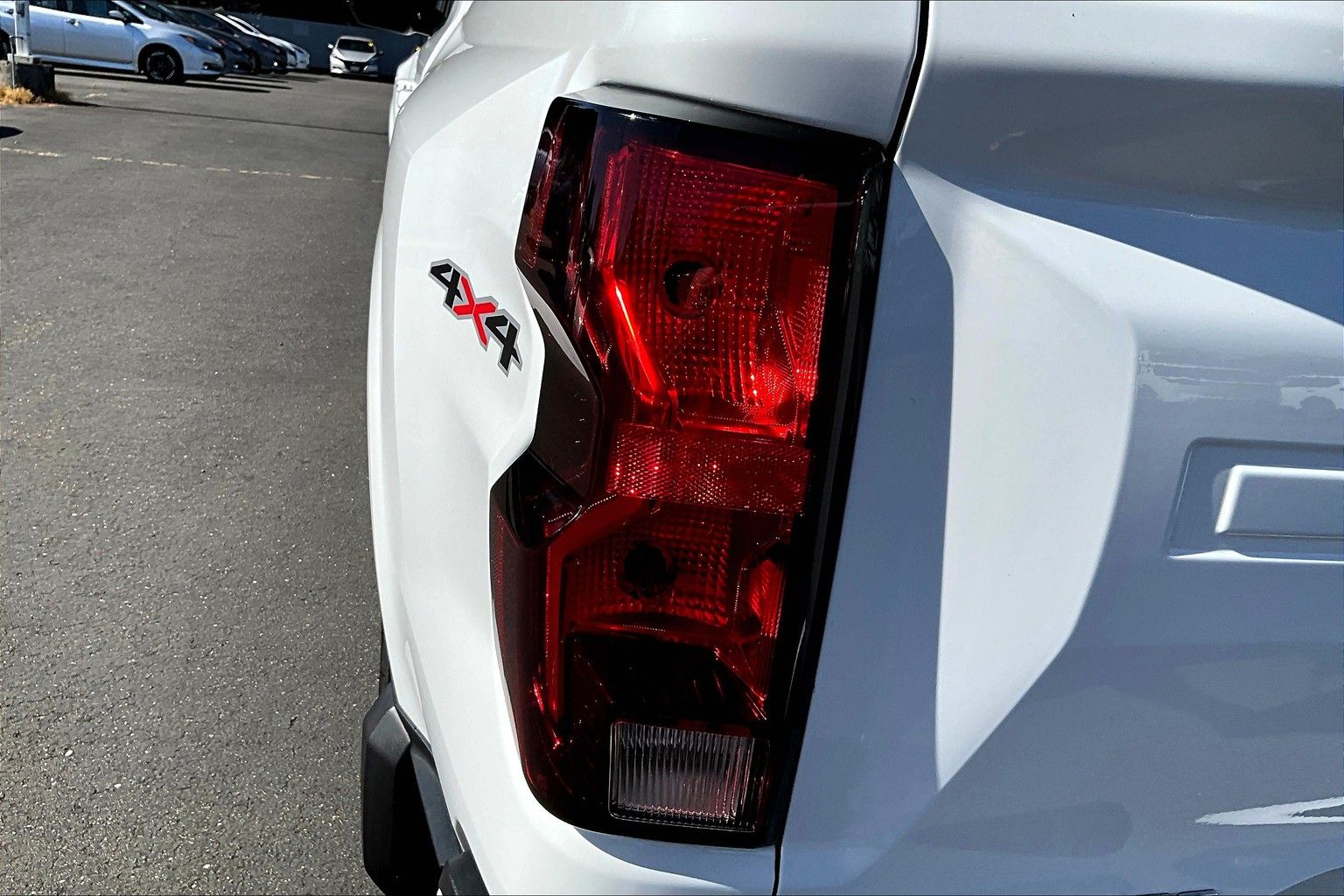 2023 Chevrolet Colorado LT - Photo 23