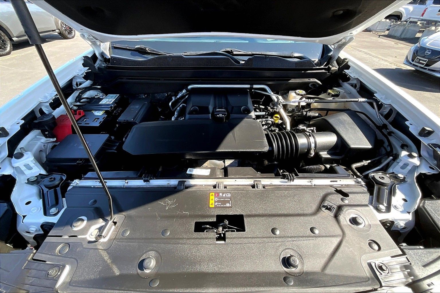 2023 Chevrolet Colorado LT - Photo 30