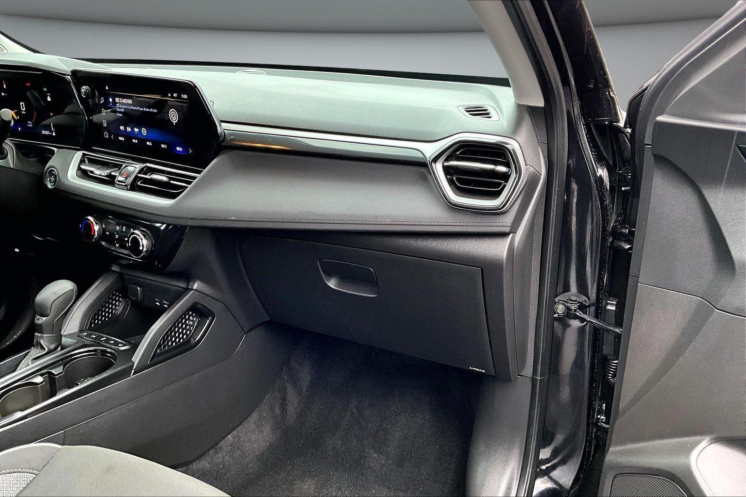 2025 Chevrolet Trailblazer LT - Photo 24