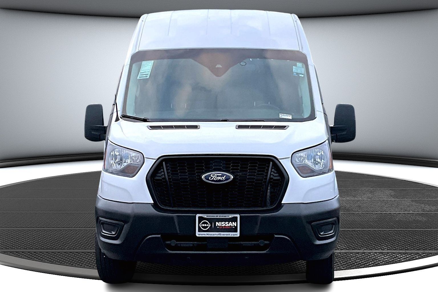 2023 Ford Transit photo 2