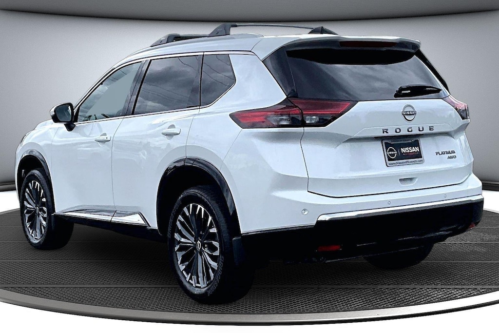 New 2026 Nissan Rogue Platinum SUV