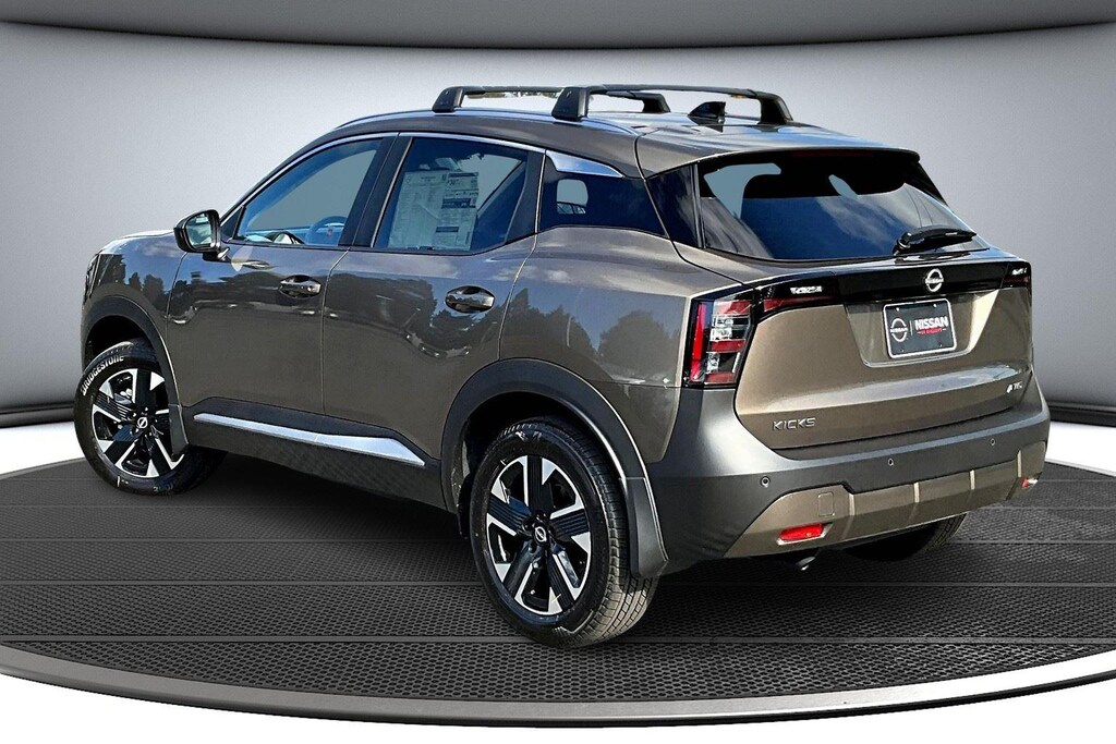 New 2026 Nissan Kicks SV SUV