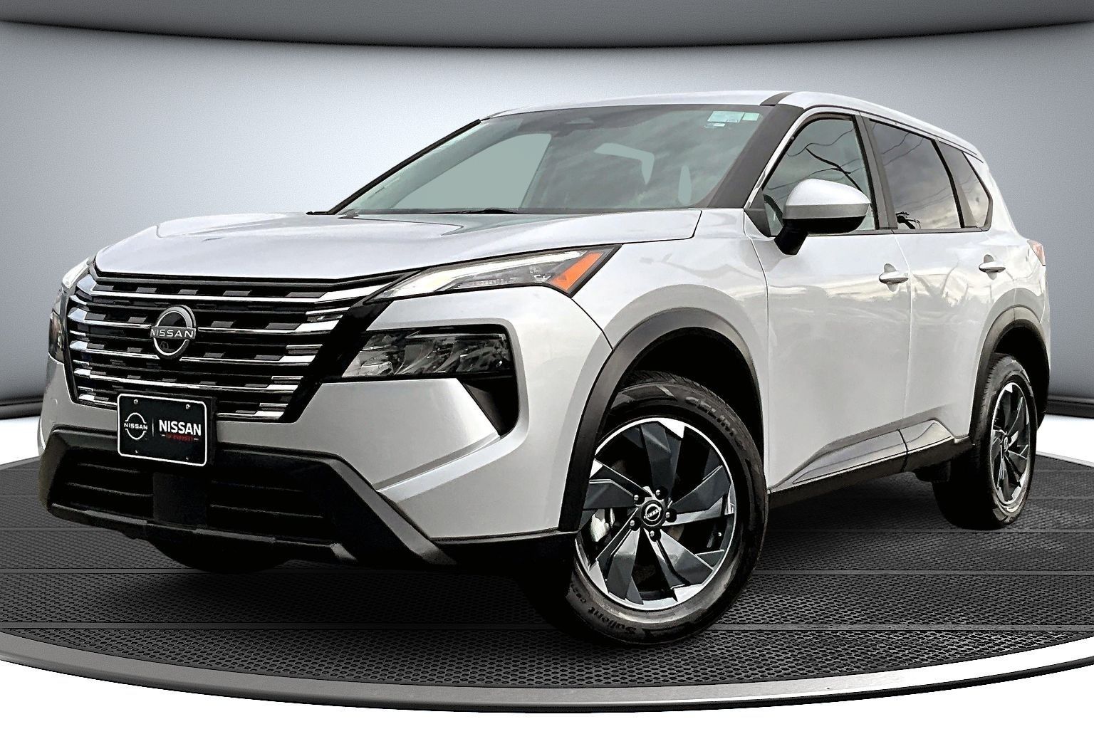 2024 Nissan Rogue SV photo 3