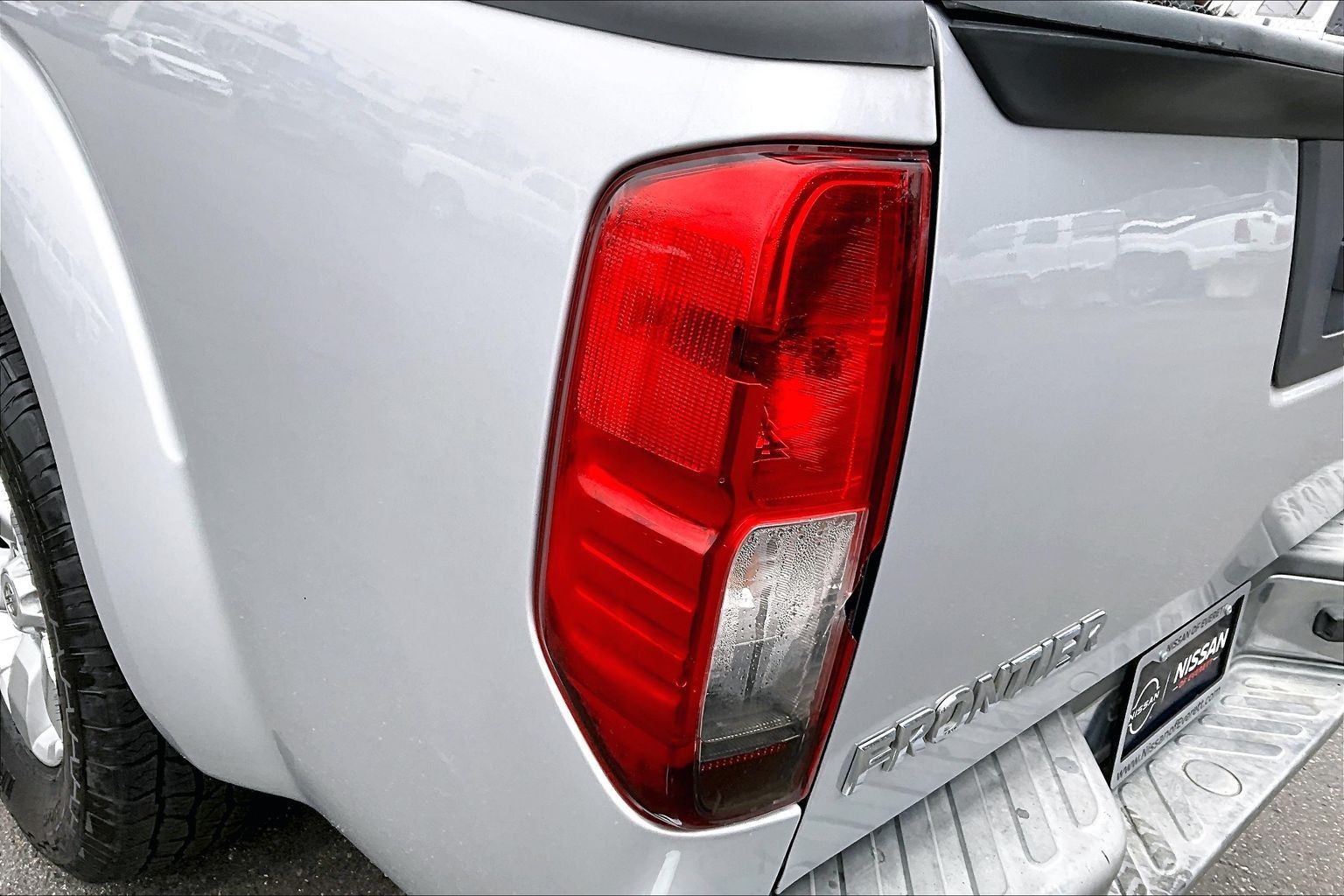2013 Nissan Frontier SV - Photo 21