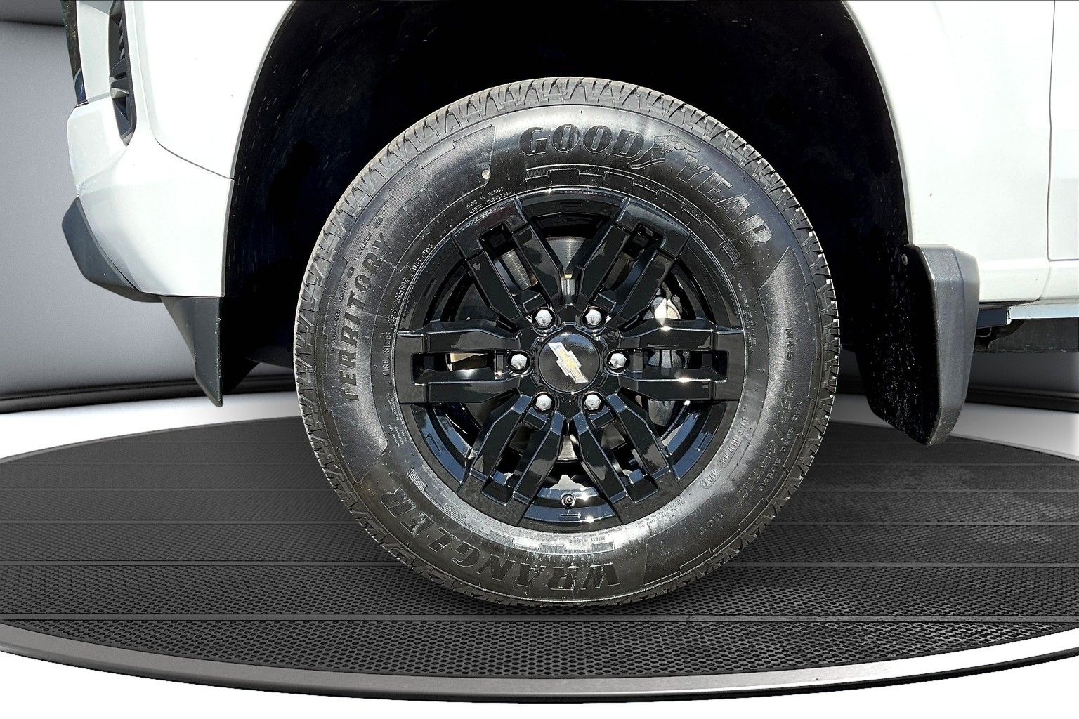 2023 Chevrolet Colorado LT - Photo 33