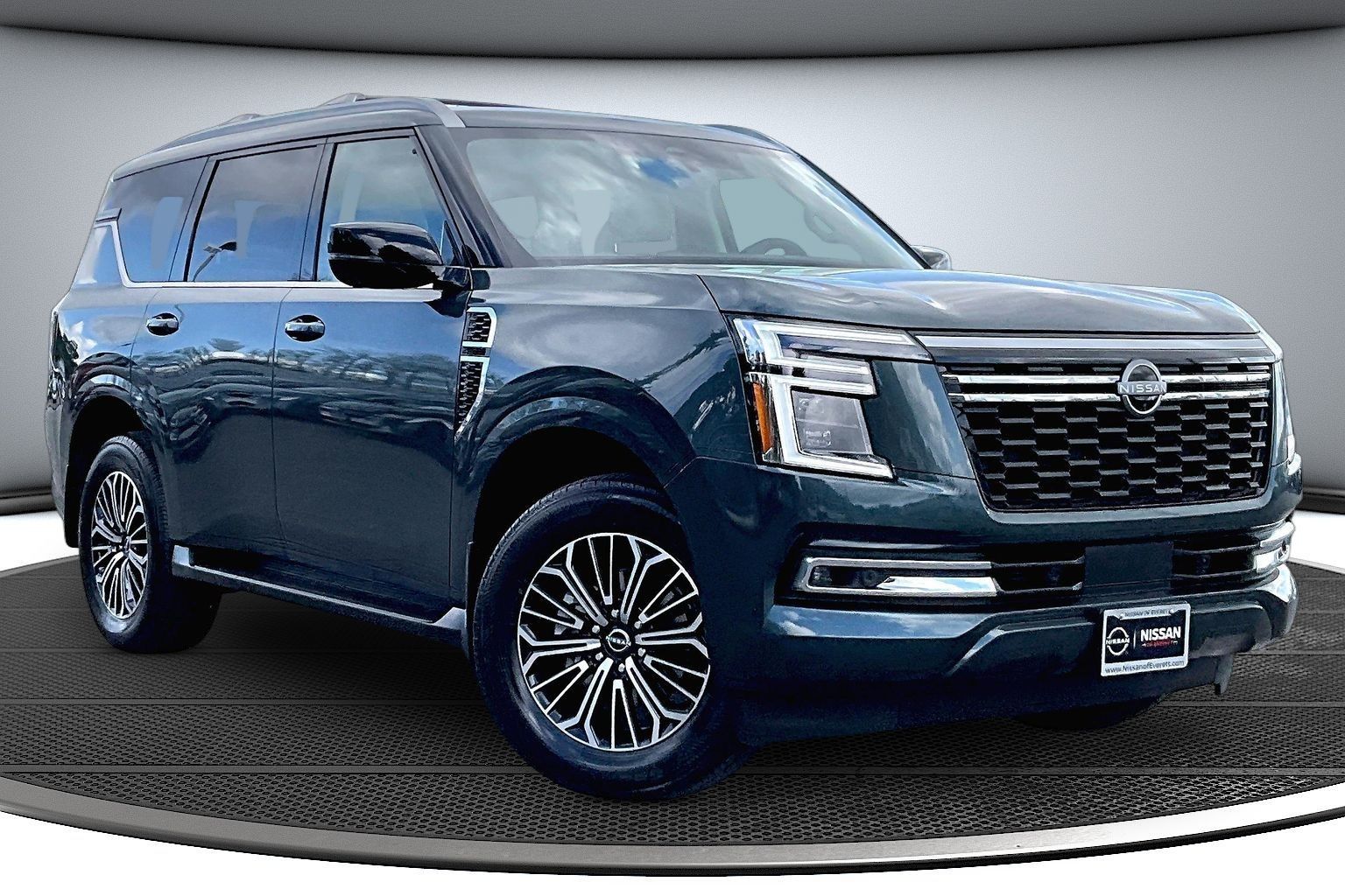 2026 Nissan Armada Platinum 4x4's photo
