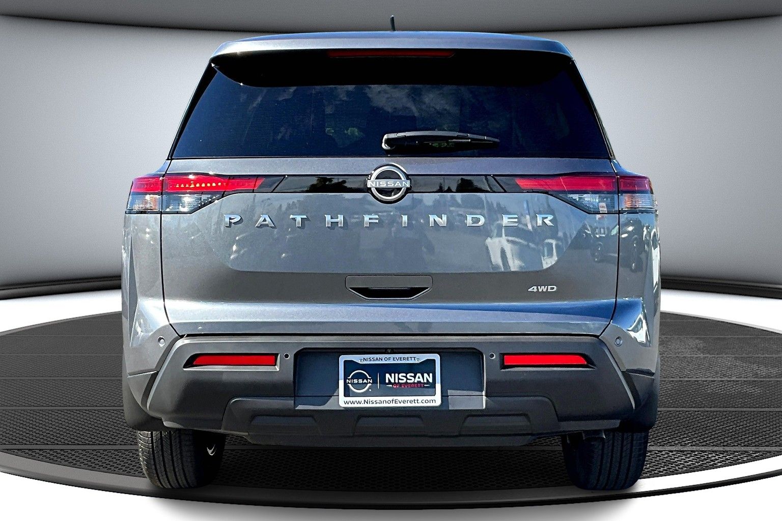 2025 Nissan Pathfinder S photo 4