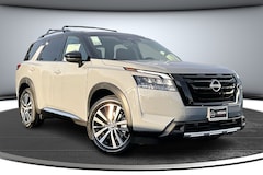 2025 Nissan Pathfinder Platinum SUV