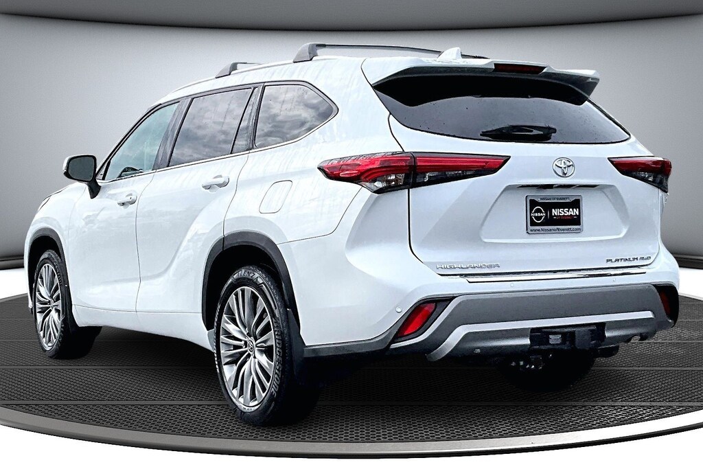 Used 2022 Toyota Highlander Platinum SUV