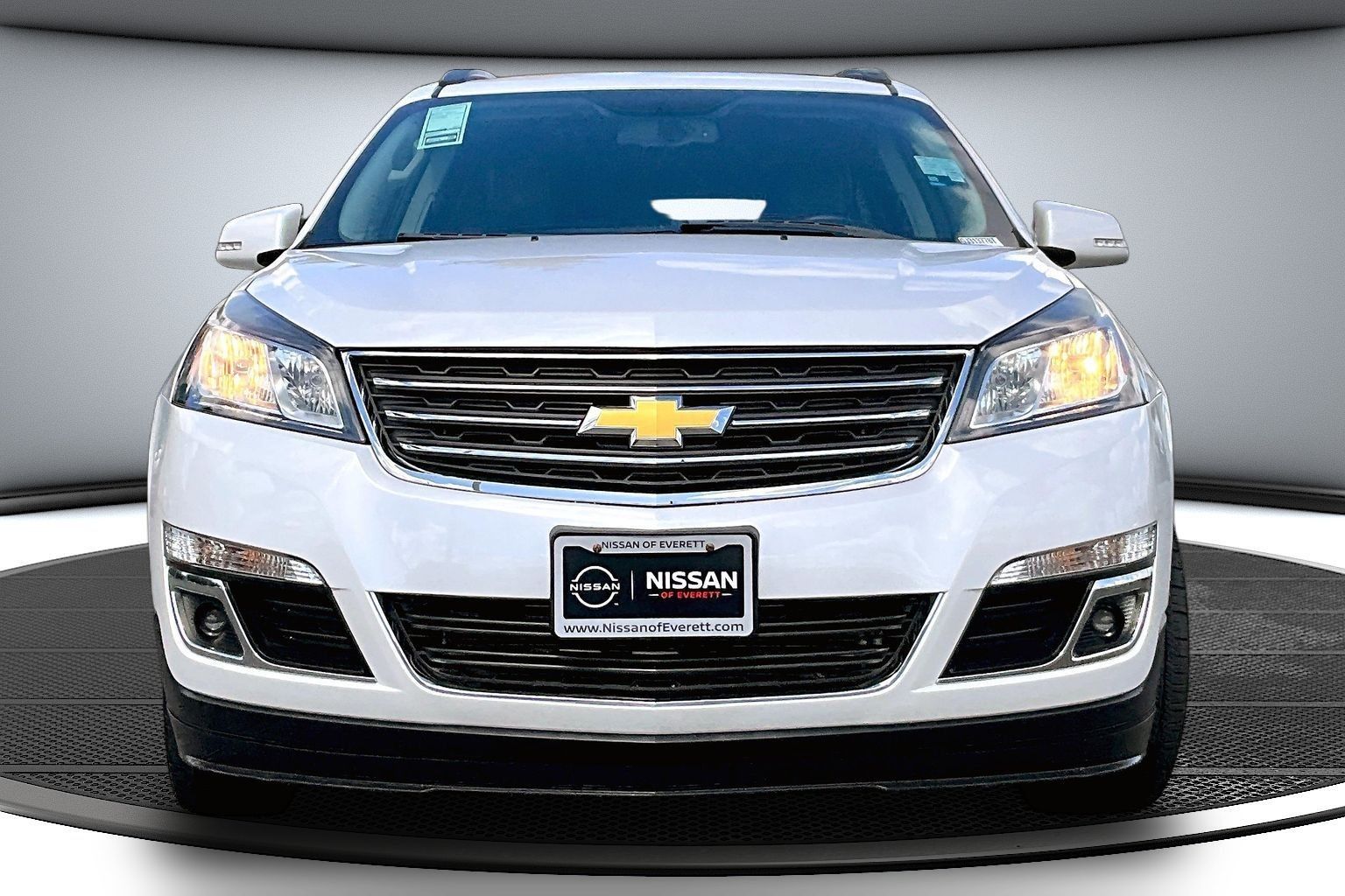 Used 2016 Chevrolet Traverse 2LT with VIN 1GNKVHKD0GJ313778 for sale in Everett, WA