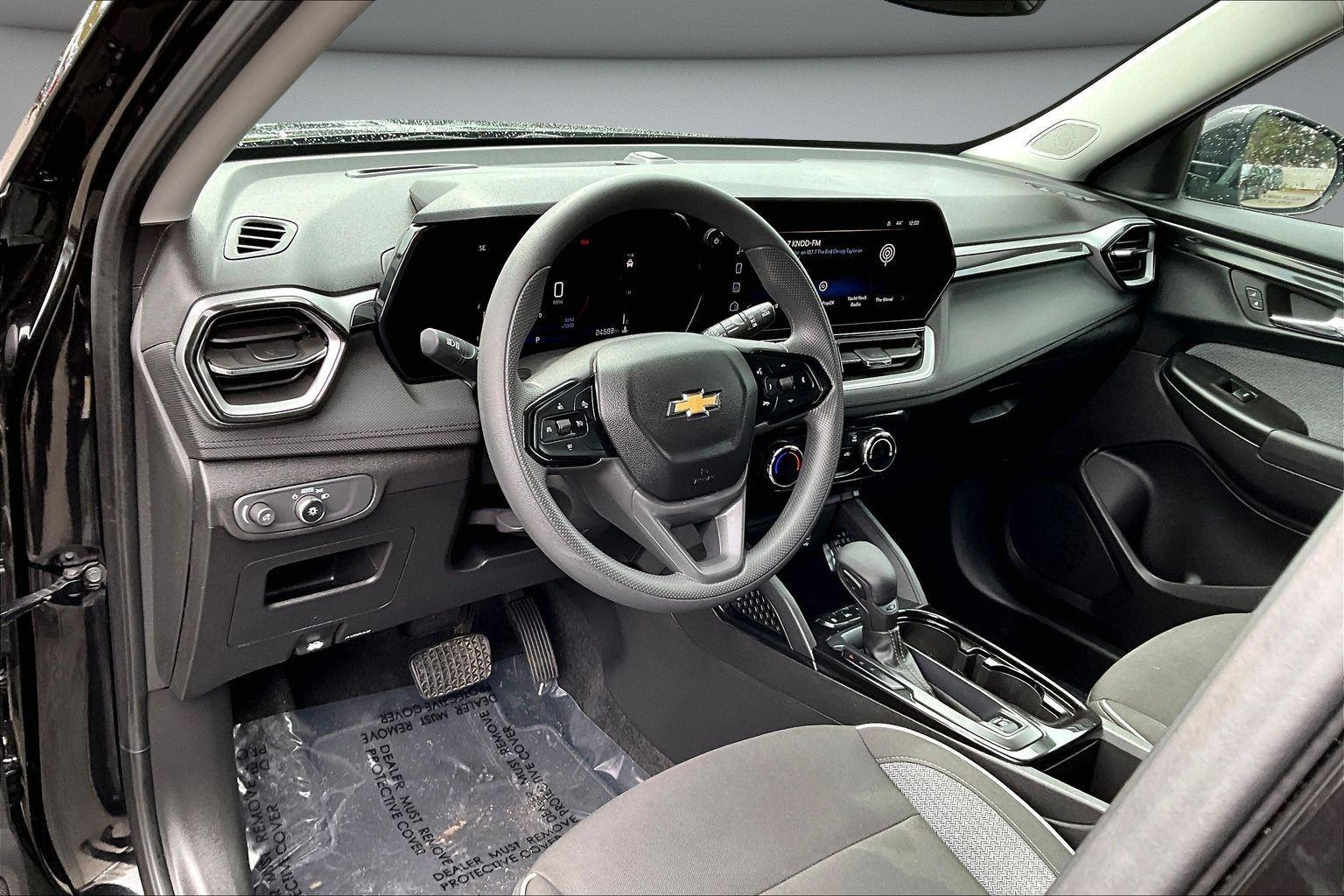 2025 Chevrolet Trailblazer LT - Photo 15