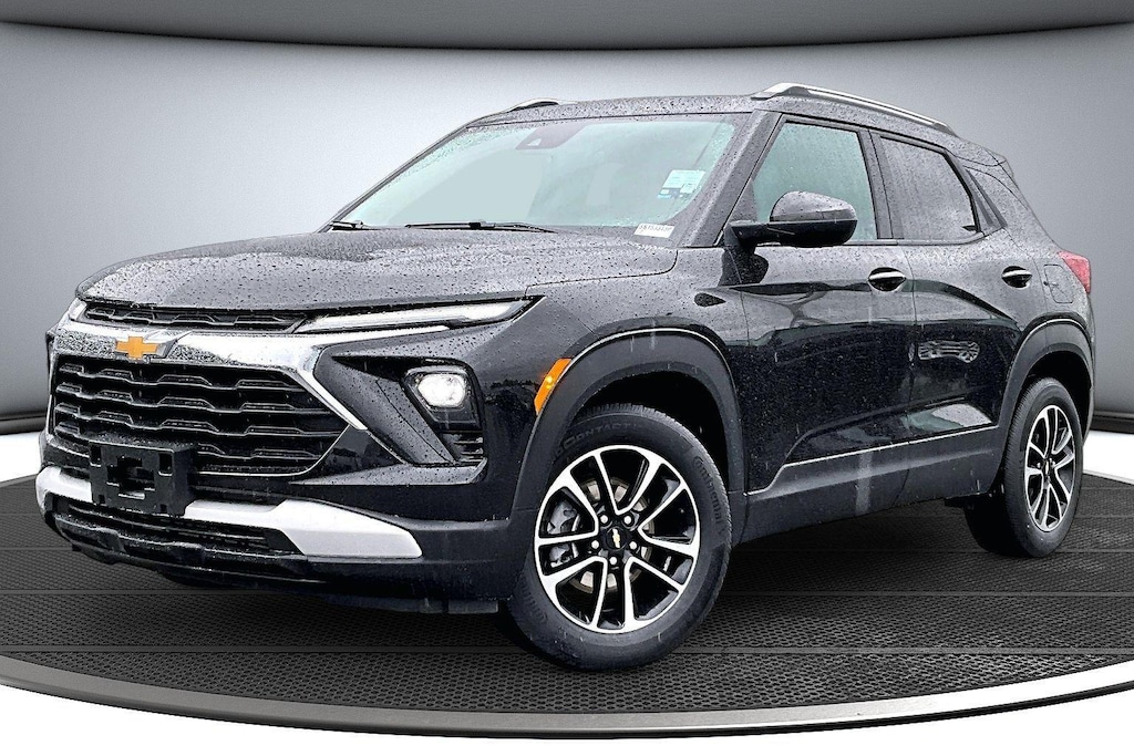 Used 2025 Chevrolet Trailblazer LT SUV
