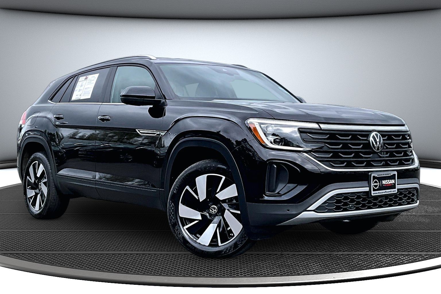 2025 Volkswagen Atlas Cross Sport 2.0T SE w/Tech's photo