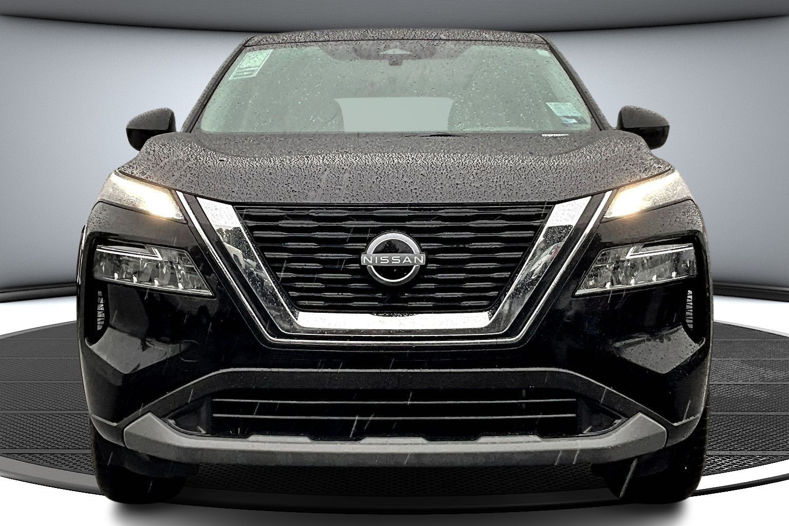 2023 Nissan Rogue SV photo 2