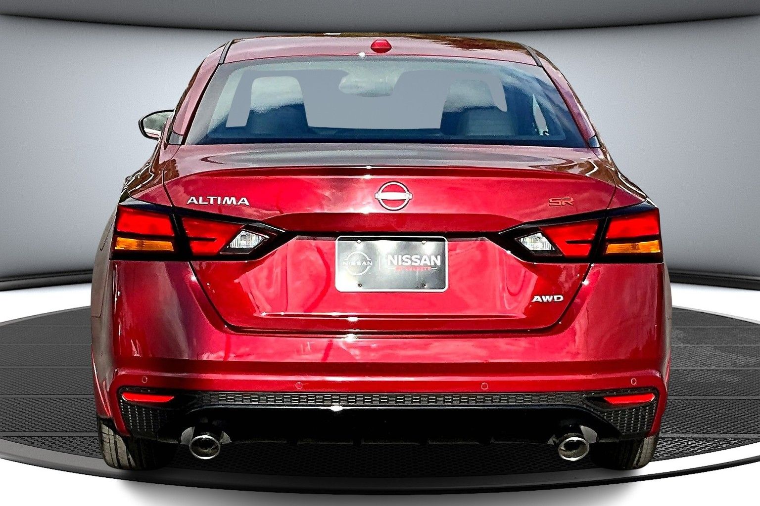 2025 Nissan Altima SR photo 4