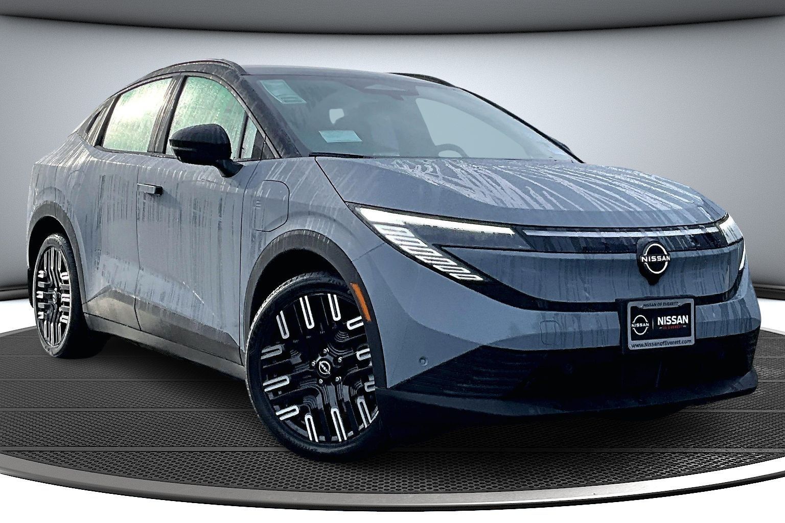 2026 Nissan LEAF Platinum+'s photo