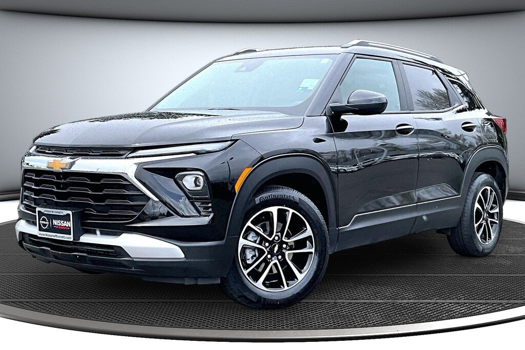 Used 2025 Chevrolet Trailblazer LT SUV