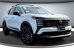 2026 Nissan Kicks SR SUV