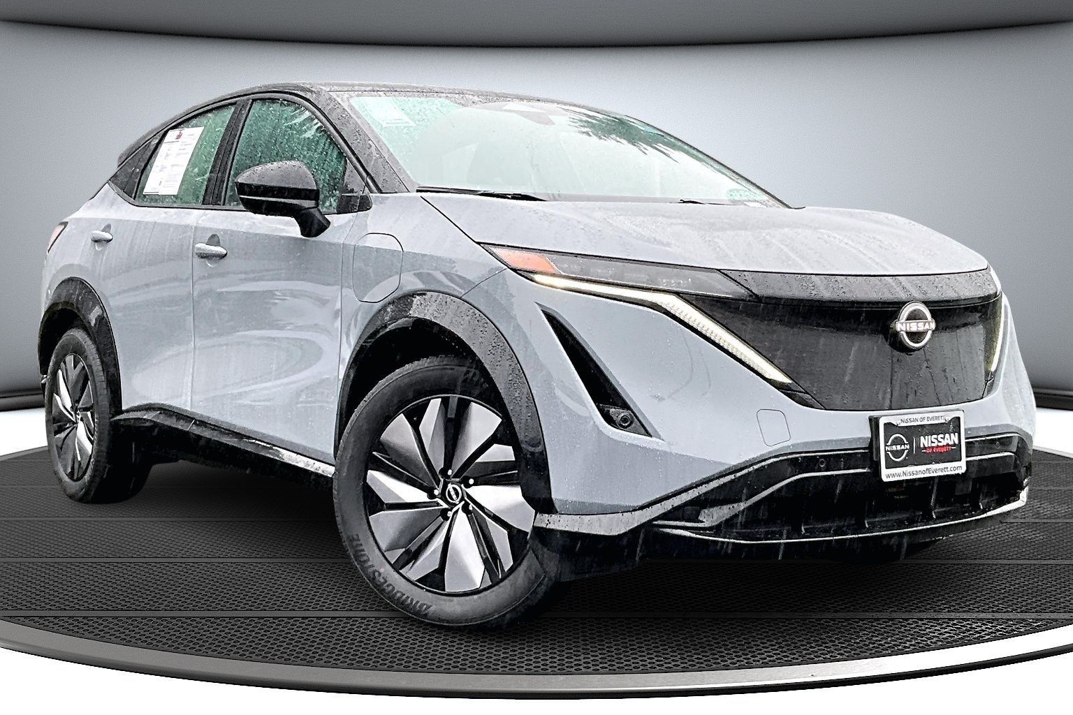 2024 Nissan ARIYA Engage's photo