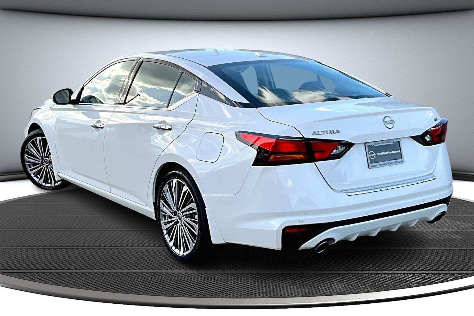 2023 Nissan Altima 2.5 SL photo 4