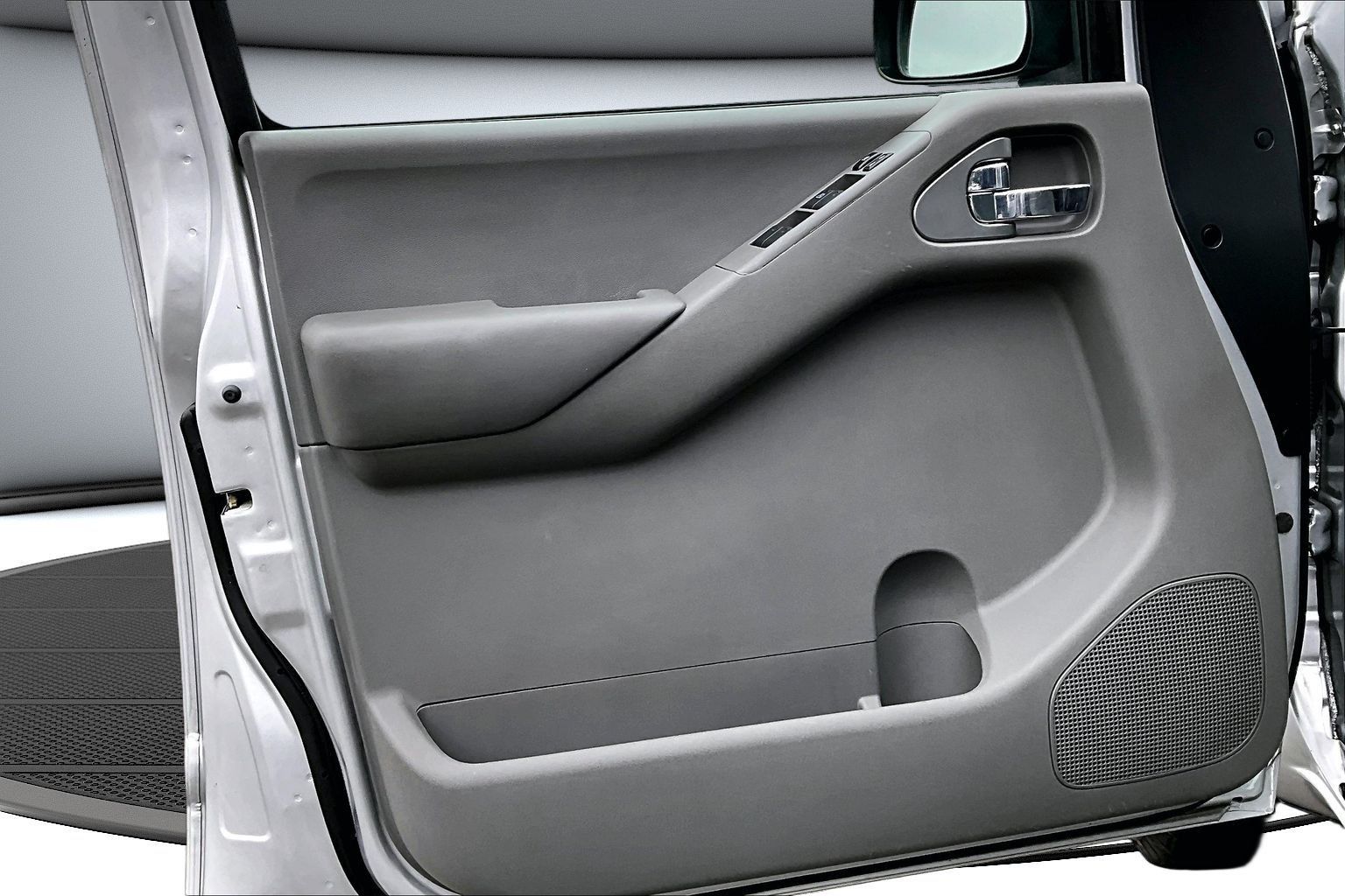 2013 Nissan Frontier SV - Photo 18