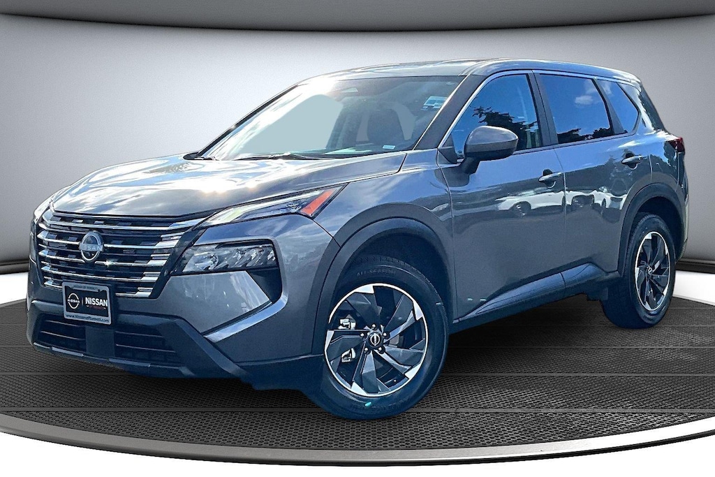 Used 2024 Nissan Rogue SV SUV