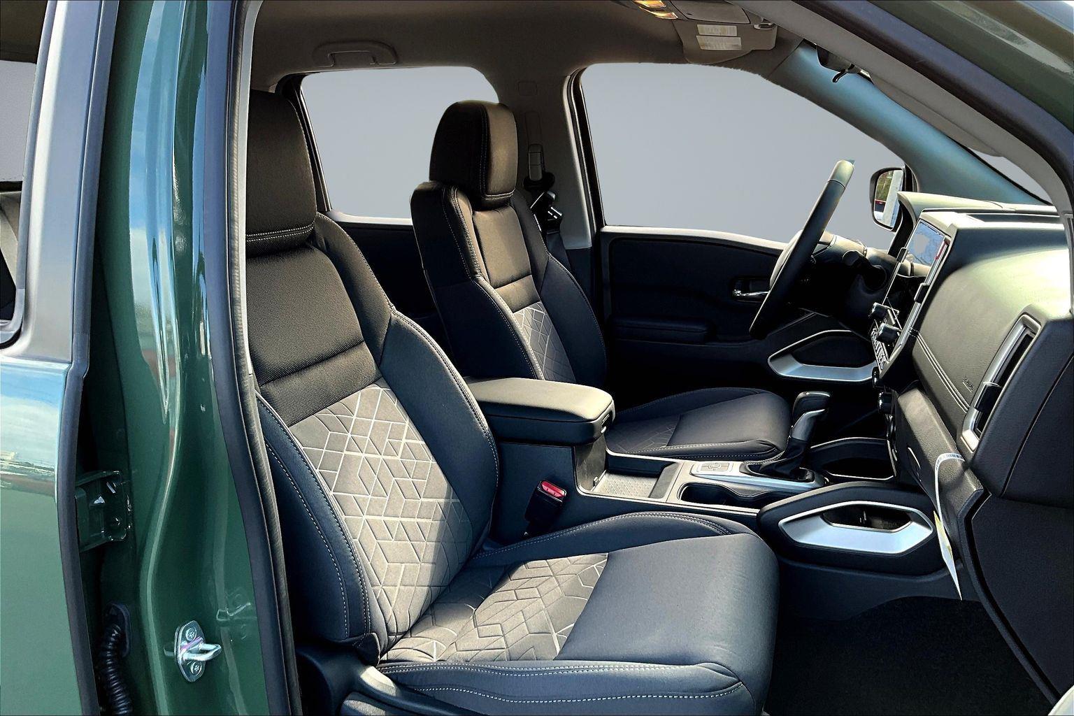 2026 Nissan Frontier SV - Photo 10