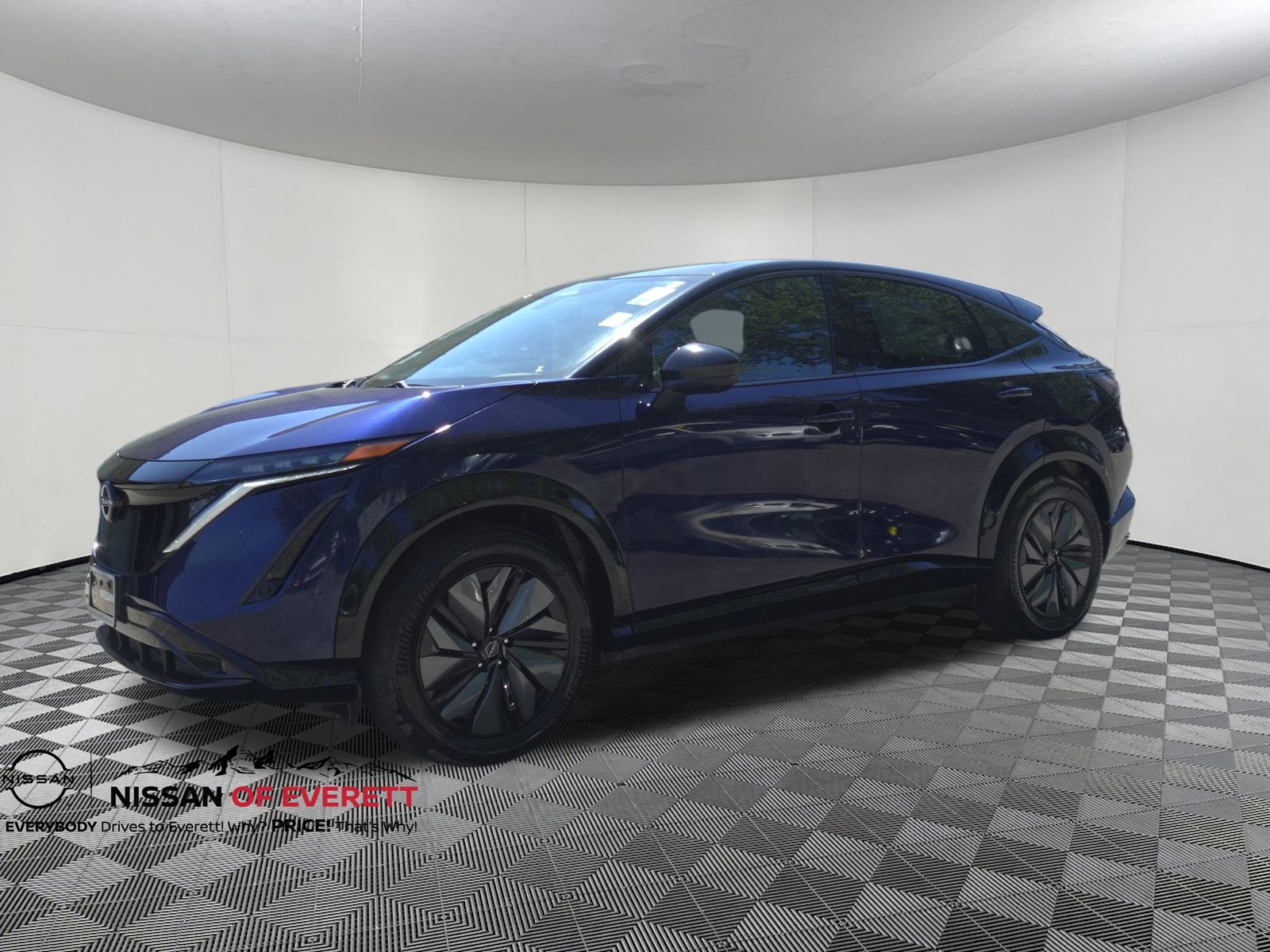 2025 Nissan ARIYA Evolve+ photo 2