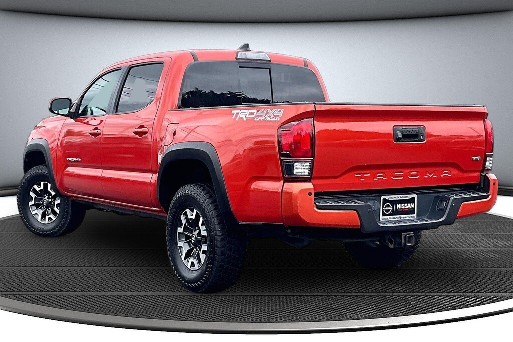 Used 2018 Toyota Tacoma TRD Off Road Truck