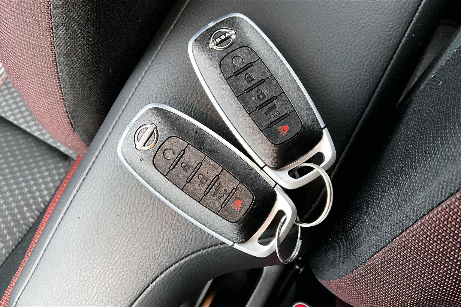 2025 Nissan Versa Sedan SR - Photo 20