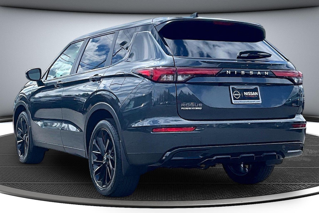New 2026 Nissan Rogue Plug-In Hybrid SL SUV