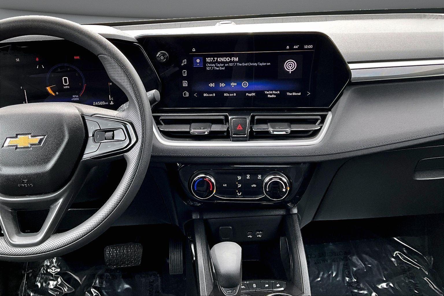 2025 Chevrolet Trailblazer LT - Photo 9