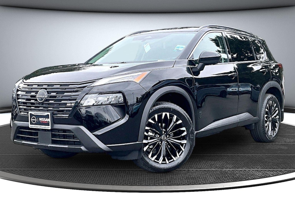 New 2026 Nissan Rogue Dark Armor 2026.5