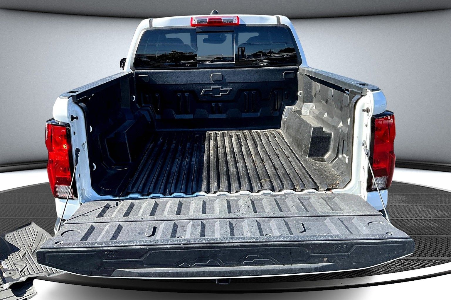 2023 Chevrolet Colorado LT - Photo 7