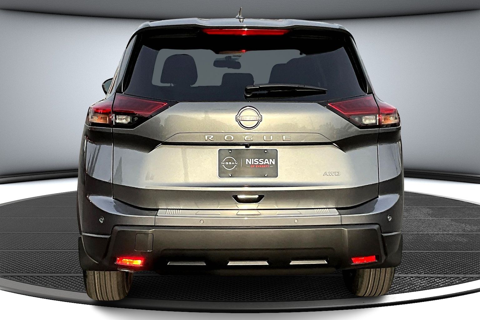 2026 Nissan Rogue SV photo 3