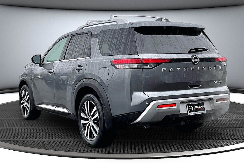 Used 2023 Nissan Pathfinder Platinum SUV