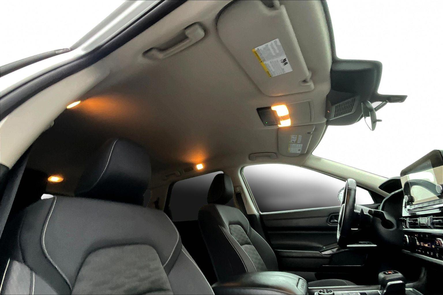 2024 Nissan Pathfinder SV - Photo 26