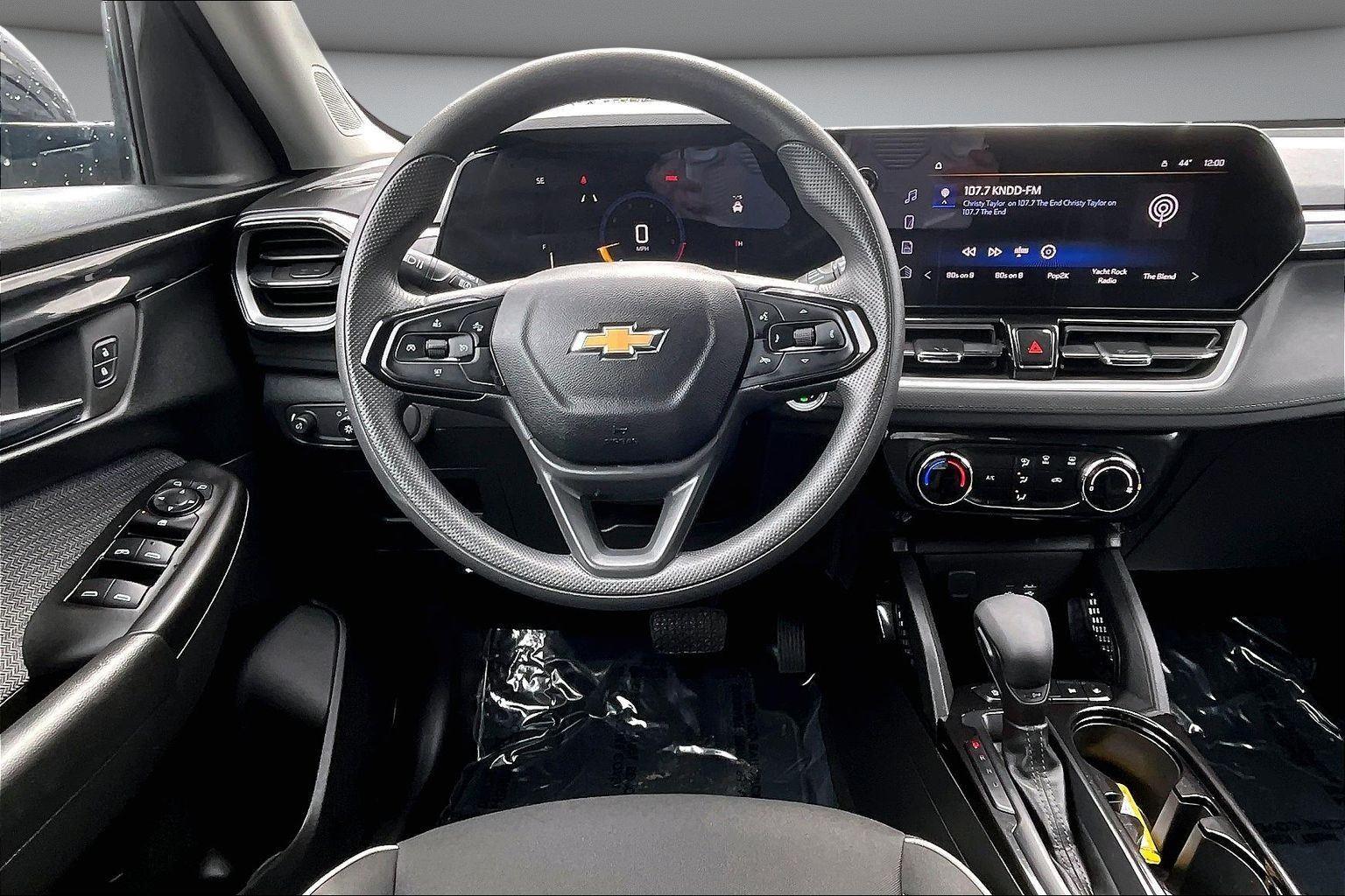 2025 Chevrolet Trailblazer LT - Photo 8