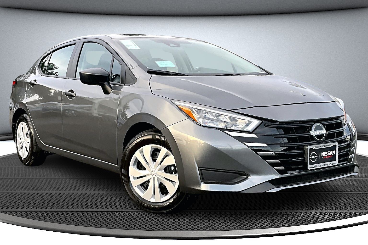 2025 Nissan Versa Sedan S's photo