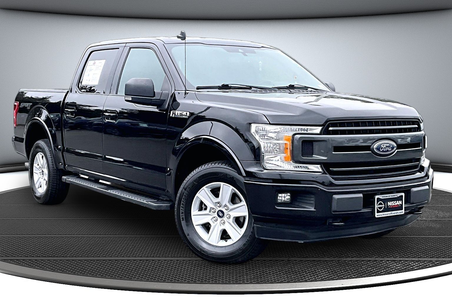 2019 Ford F-150 XLT 4x4 SuperCrew 145 in's photo