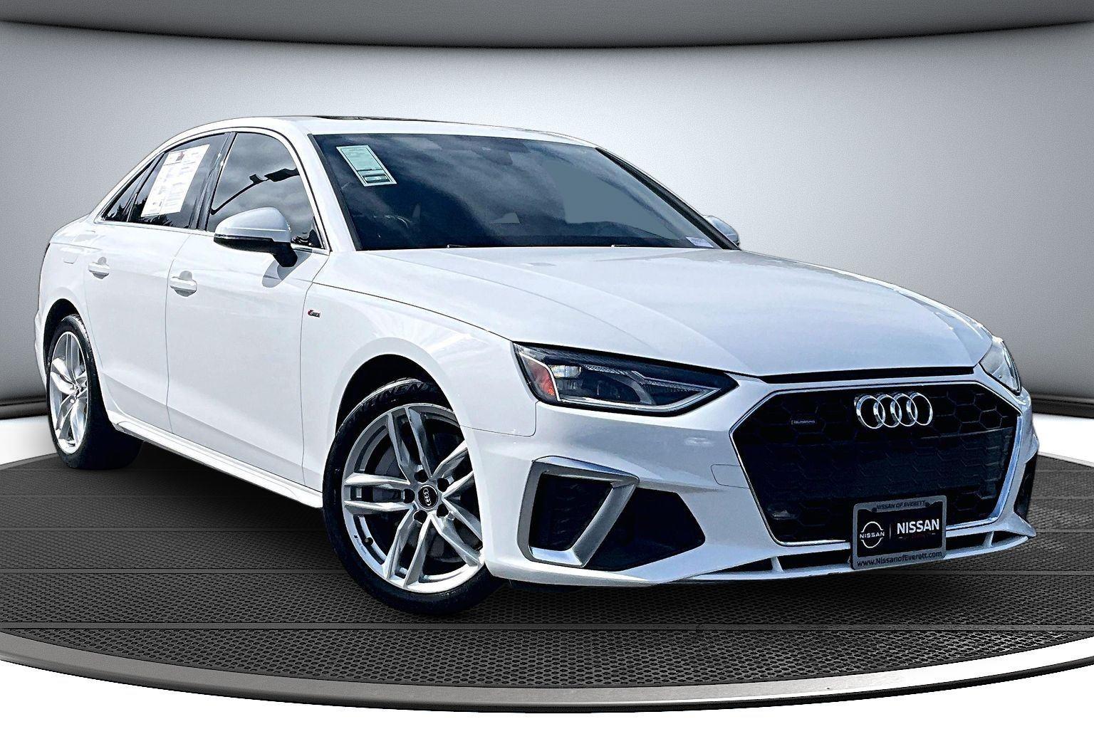2020 Audi A4 45 quattro S tronic Premium's photo