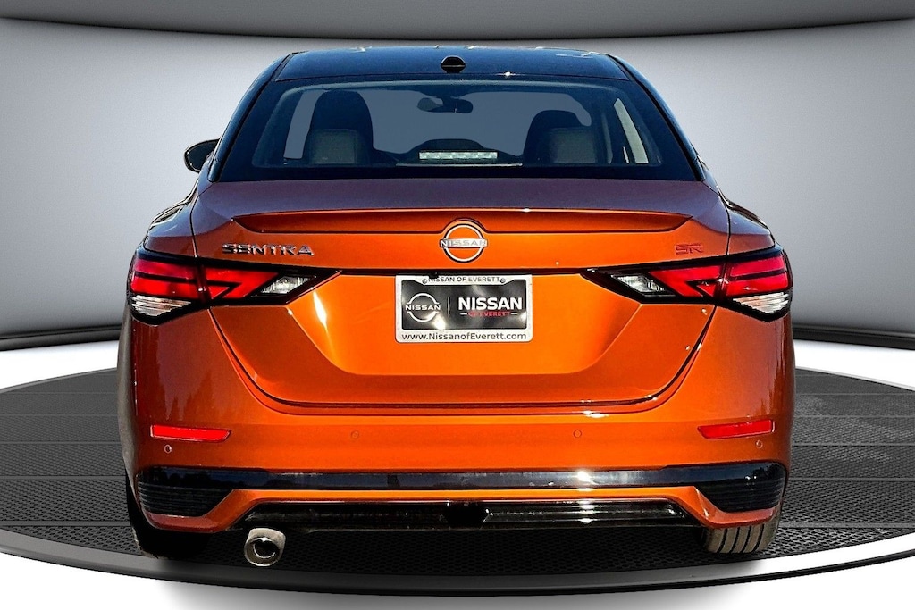 New 2025 Nissan Sentra SR Sedan